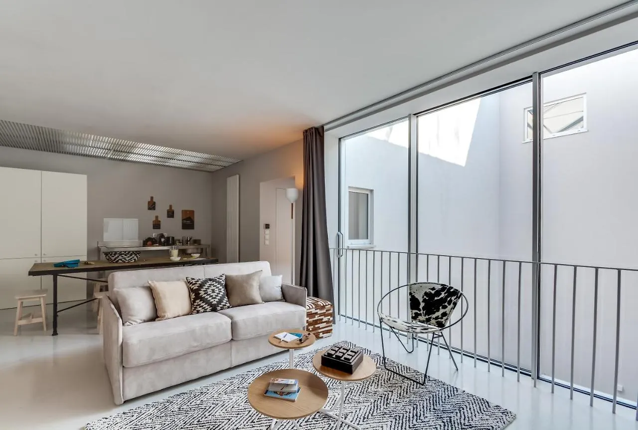 Sweett - Brune Apartment Paris